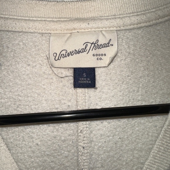 Tan Long Sleeve Crew Neck - Picture 3 of 4